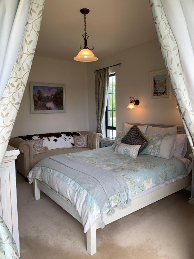 Karearea Rise B&B ครอมเวลล์ ภายนอก รูปภาพ